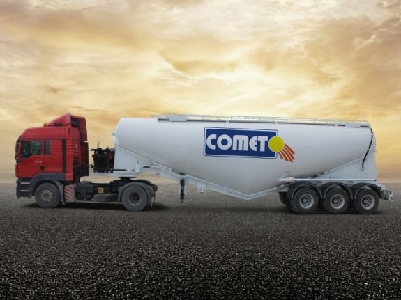 La semi-remorque citerne &agrave; ciment 50m3 COMET est fabriqu&eacute;e en acier de tr&egrave;s haute qualit&eacute; pour assurer une meilleure long&eacute;vit&eacut